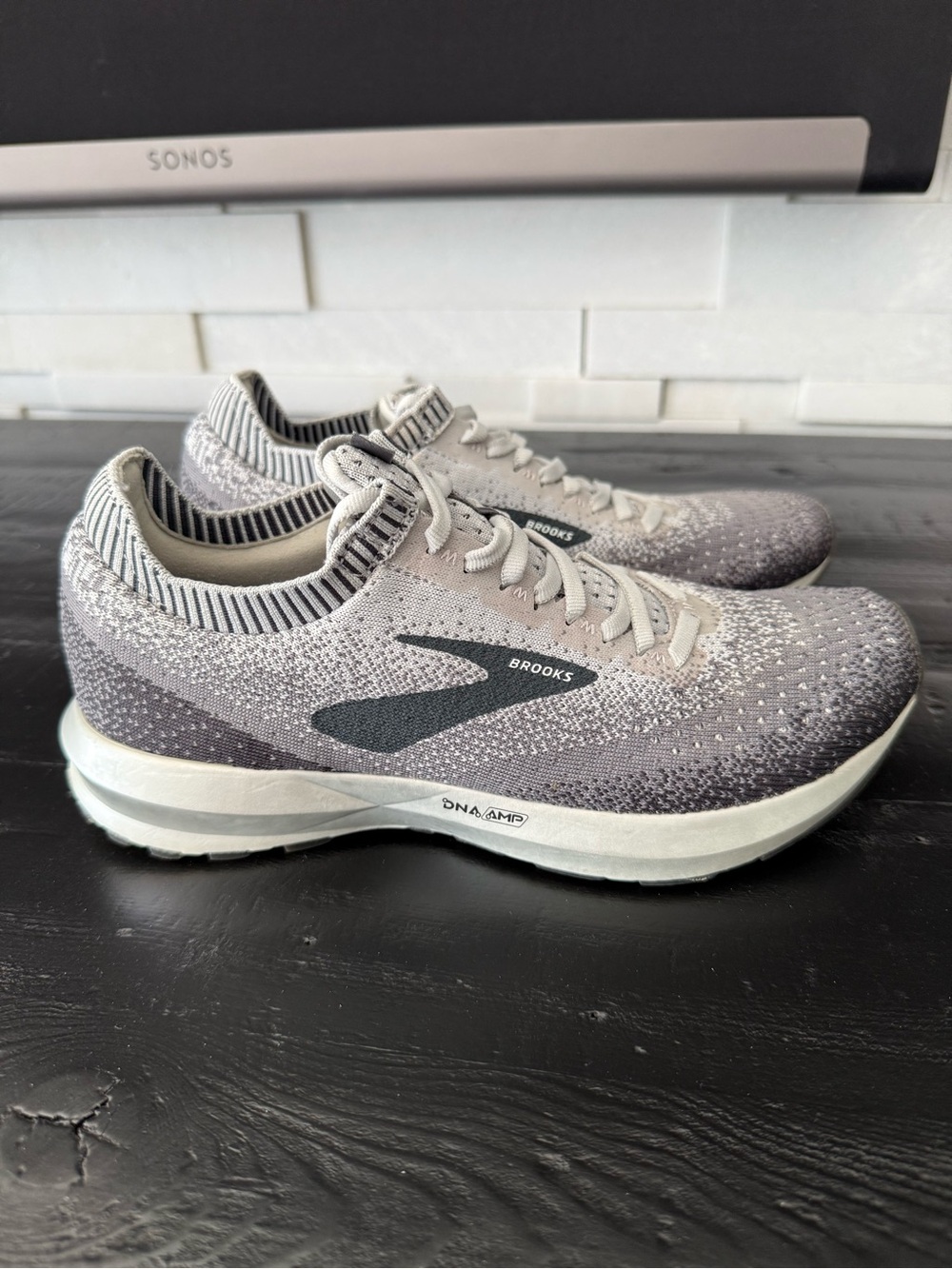 Brooks Women's Running Shoes - Gray Gradient Knit
